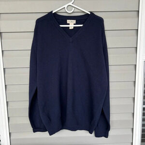 Vintage LLBean V Neck Men’s Lamb Wool Sweater Navy Sz L Made In Scotland